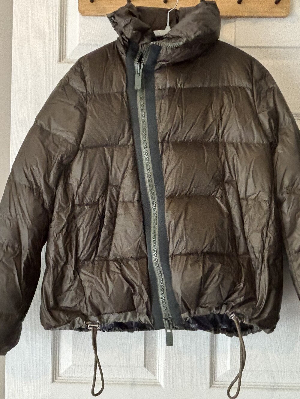 NWOT Sacai Short Puffer Jacket Olive Size 1